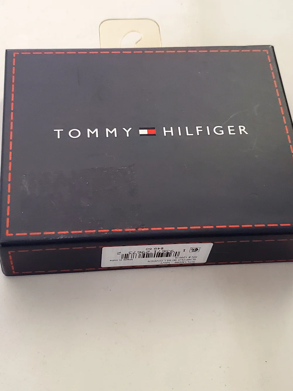 Tommy Hilfiger Mens Navy Leather Slimfold RFID Wallet   Red-White-Blue 4